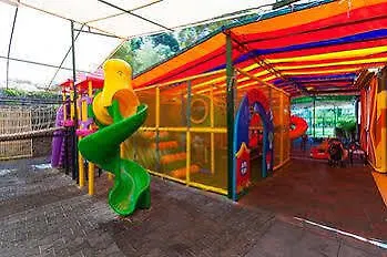 Отель Club Exelsior 3*